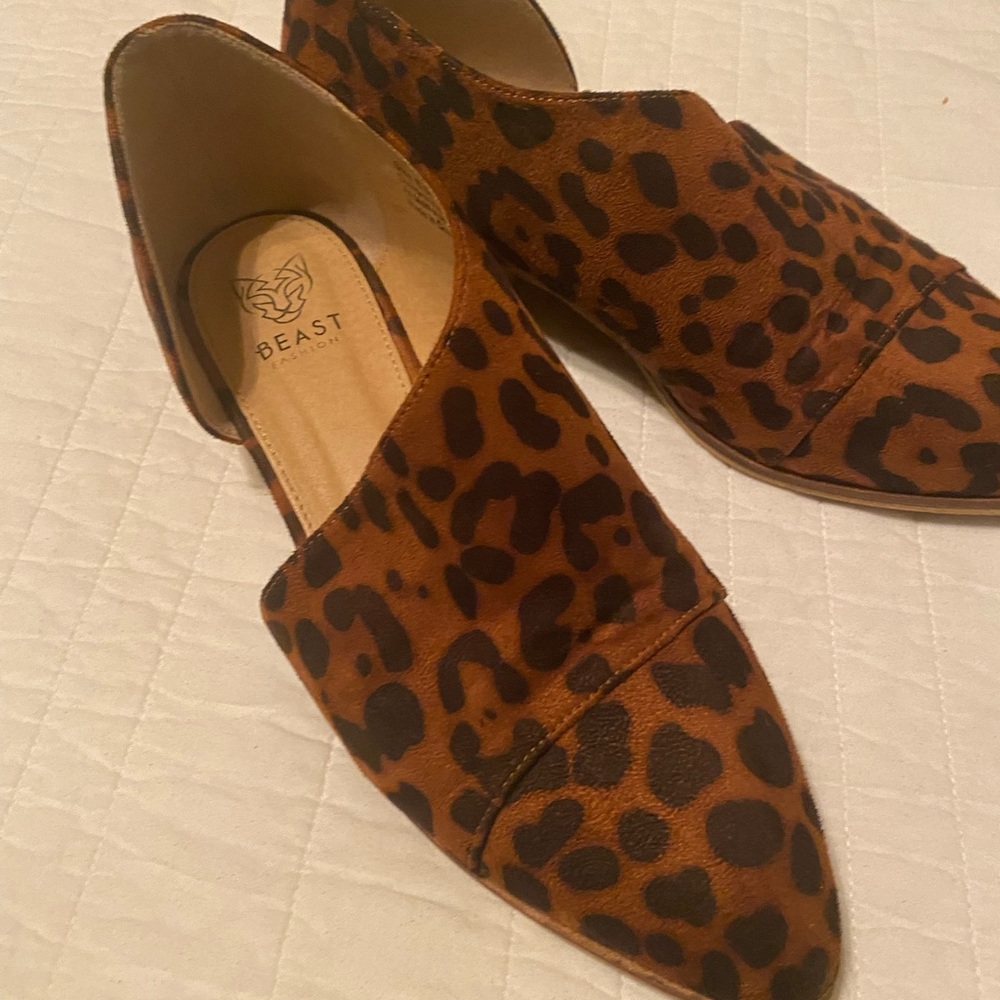 Beast Fashion Cheetah Print Cut Out Short Ankle Booties Shoes size 8.5